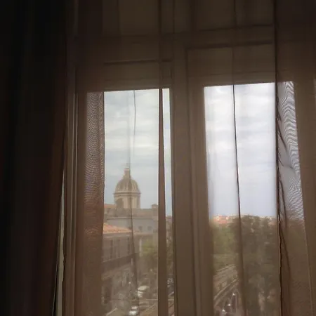 Bed & Breakfast Young Catania
