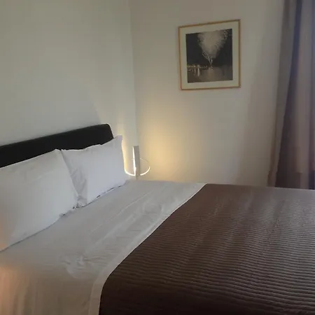 Bed & Breakfast Young Catania