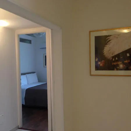 Young Bed & Breakfast Catania